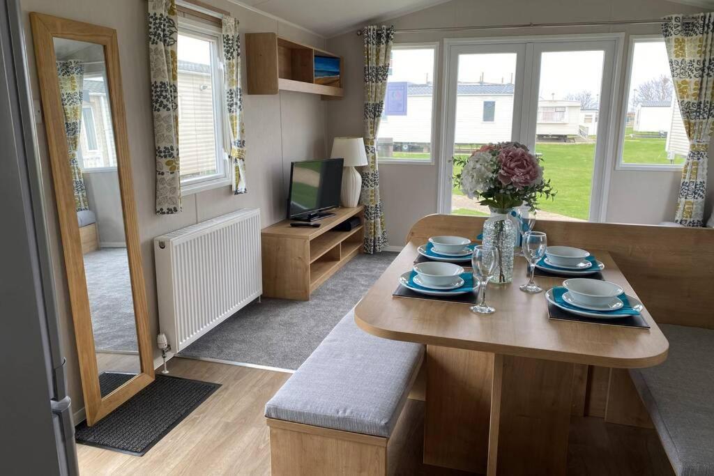 Three Bedroom Caravan Camber Extérieur photo